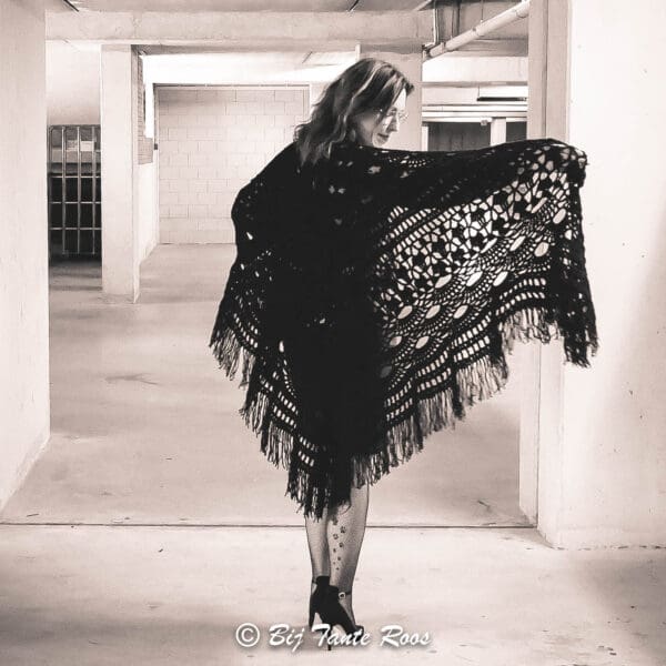Haakpakket La Pantera Rose Shawl - Afbeelding 3
