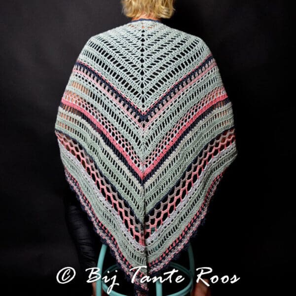 Pattern Pippy Rose Shawl (ENGLISH, US) - Afbeelding 4