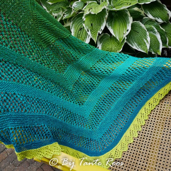 Pattern Button Rose Shawl (ENGLISH, US) - Afbeelding 3